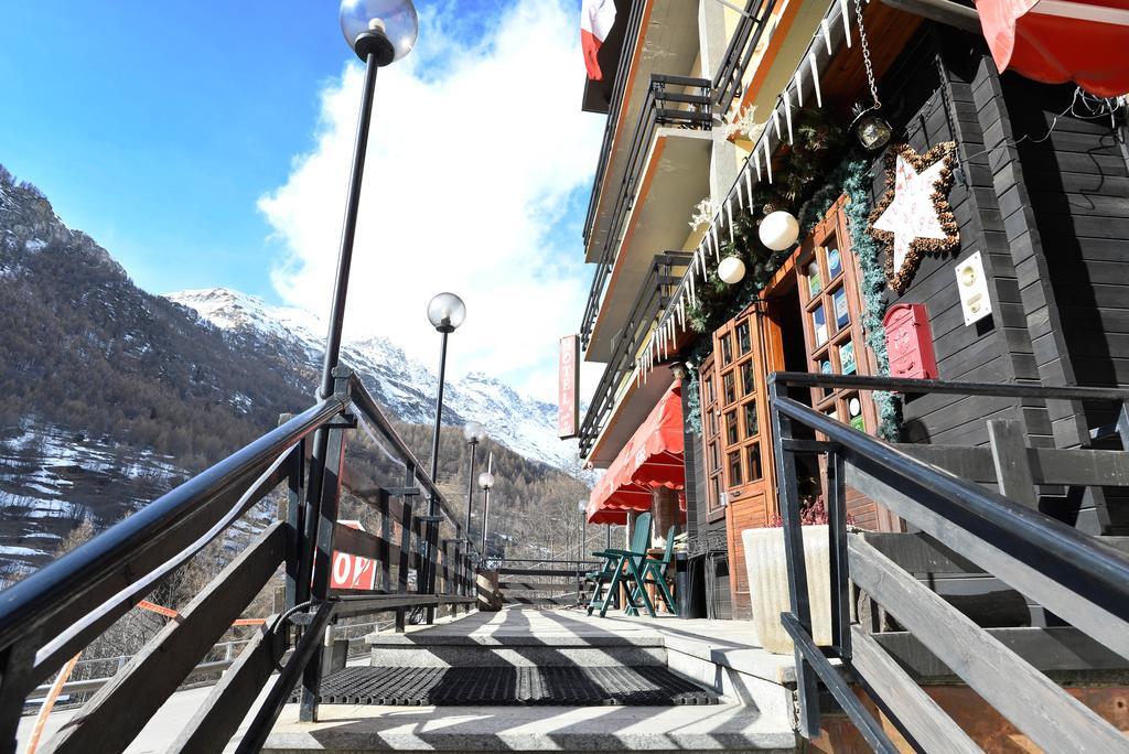 Hotel Etoile De Neige فالتورنيتش المظهر الخارجي الصورة